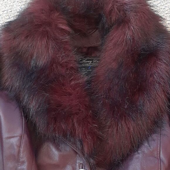 Terry Lewis Classic Luxuries Leather Coat SIZE 2X Women’s NWT Faux Fur Collar - Picture 5 of 9